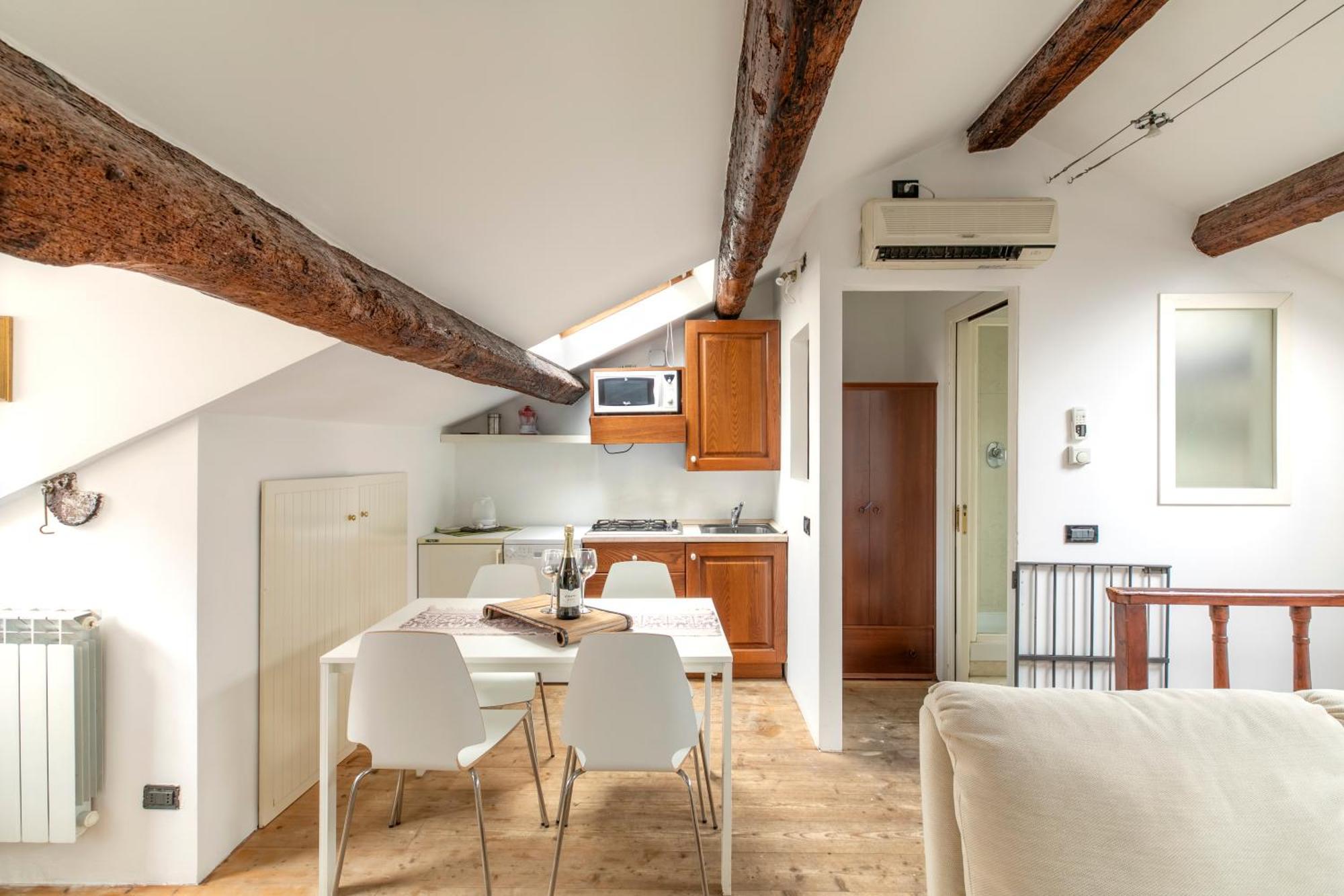 Nice Lovely Attic For 4 Person With Wifi - A/C Venedig Exterior foto